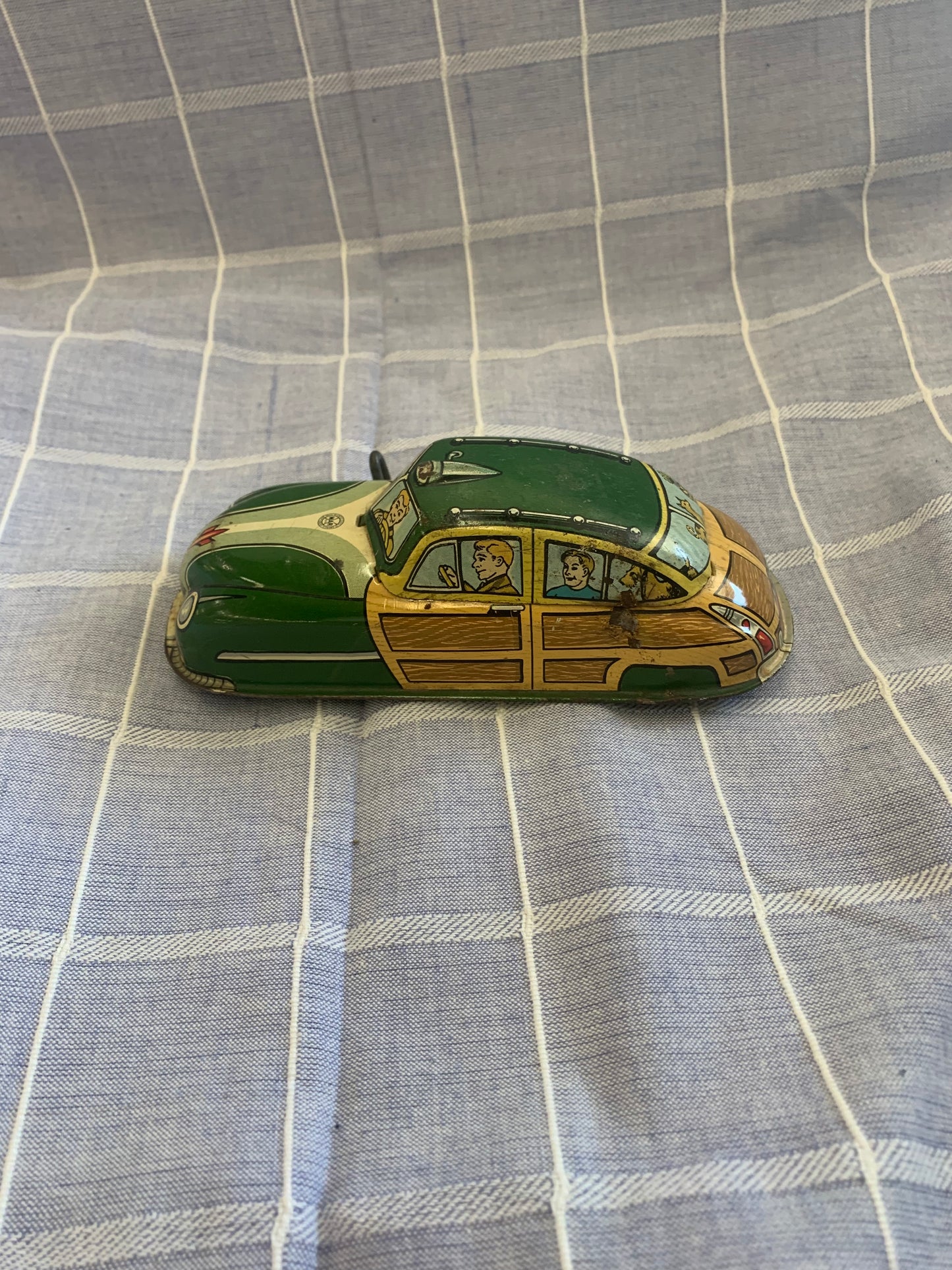 VTG MARX WOOD PANEL WIND UP CAR